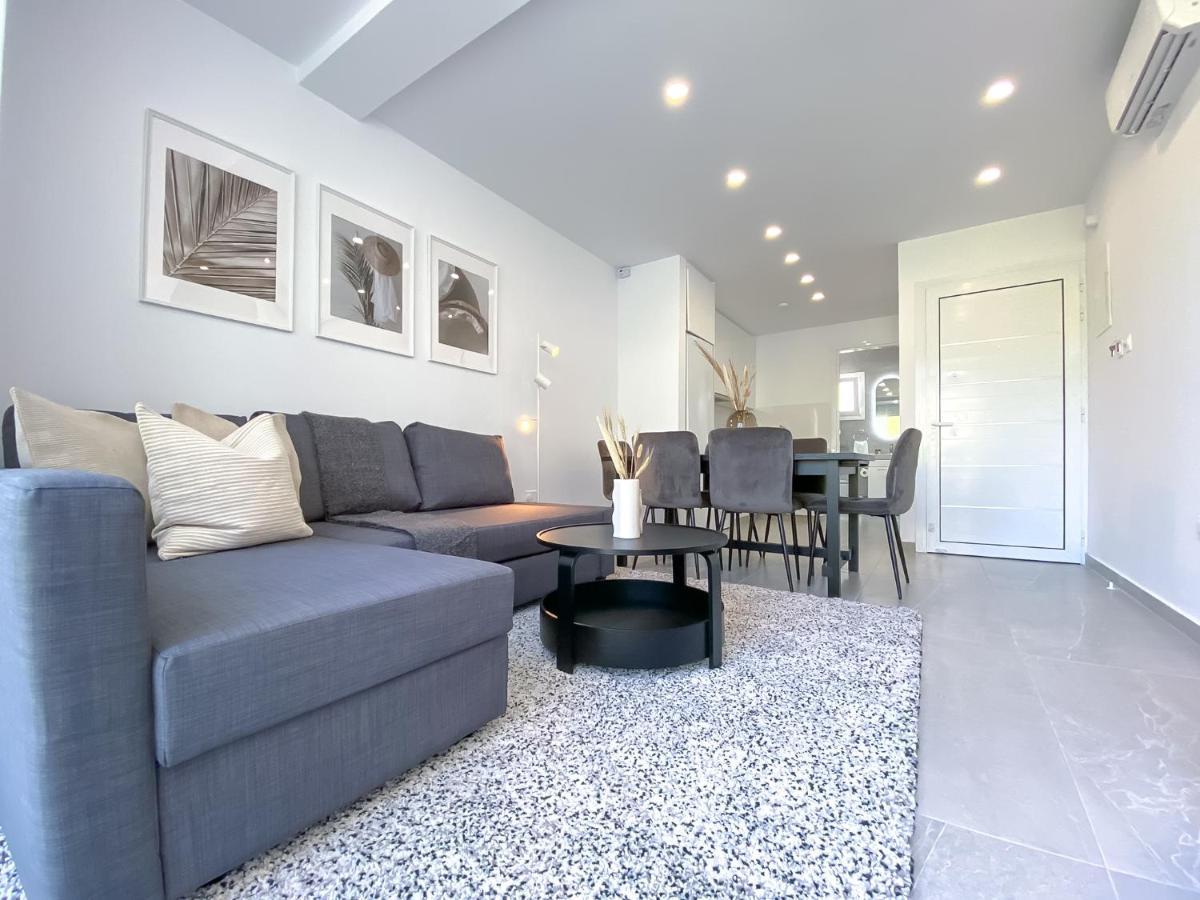 Phaedrus Living Limnaria Luxury Flat Vine 121 Apartment Paphos Ngoại thất bức ảnh