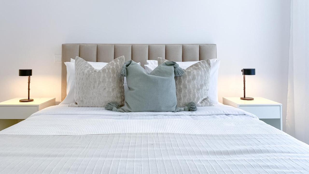 Phaedrus Living Limnaria Luxury Flat Vine 121 Apartment Paphos Ngoại thất bức ảnh
