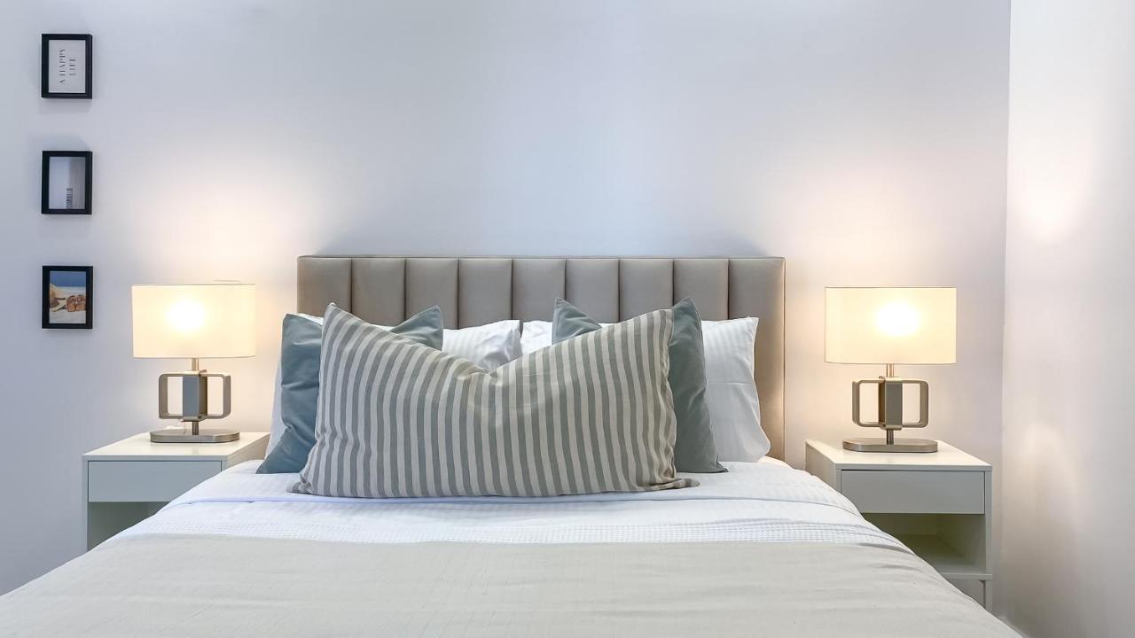 Phaedrus Living Limnaria Luxury Flat Vine 121 Apartment Paphos Ngoại thất bức ảnh